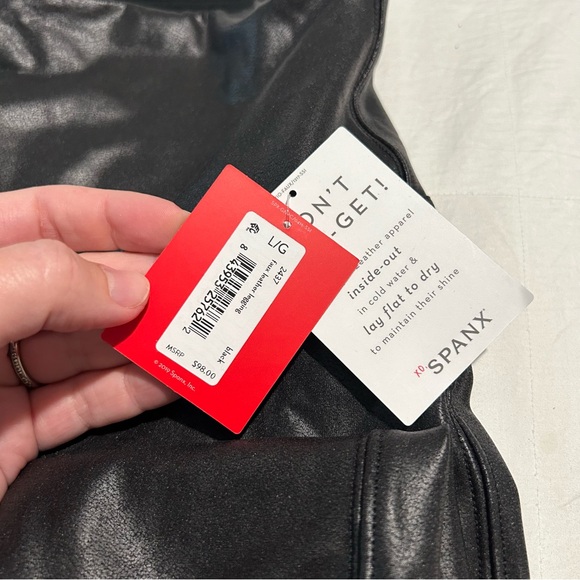 SPANX Faux Leather Leggings - Picture 6 of 7
